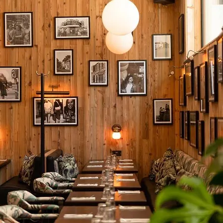 The Dean Otel Galway