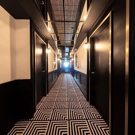 The Dean Otel Galway