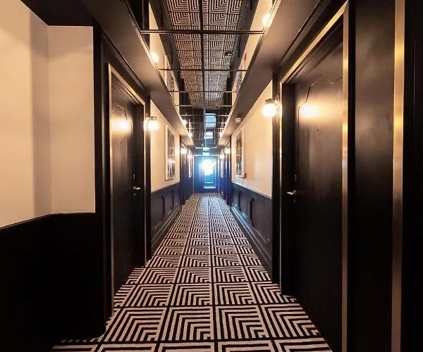 The Dean Отель Голуэй